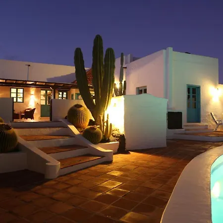 Casa Camella * Macher